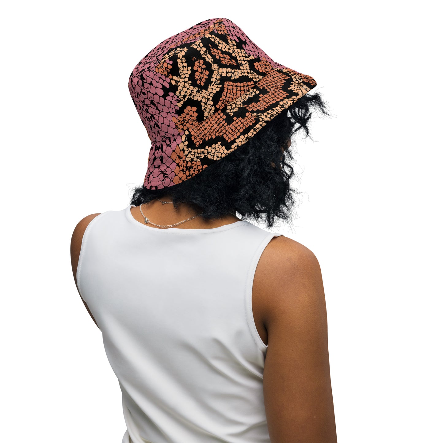 Reversible bucket hat