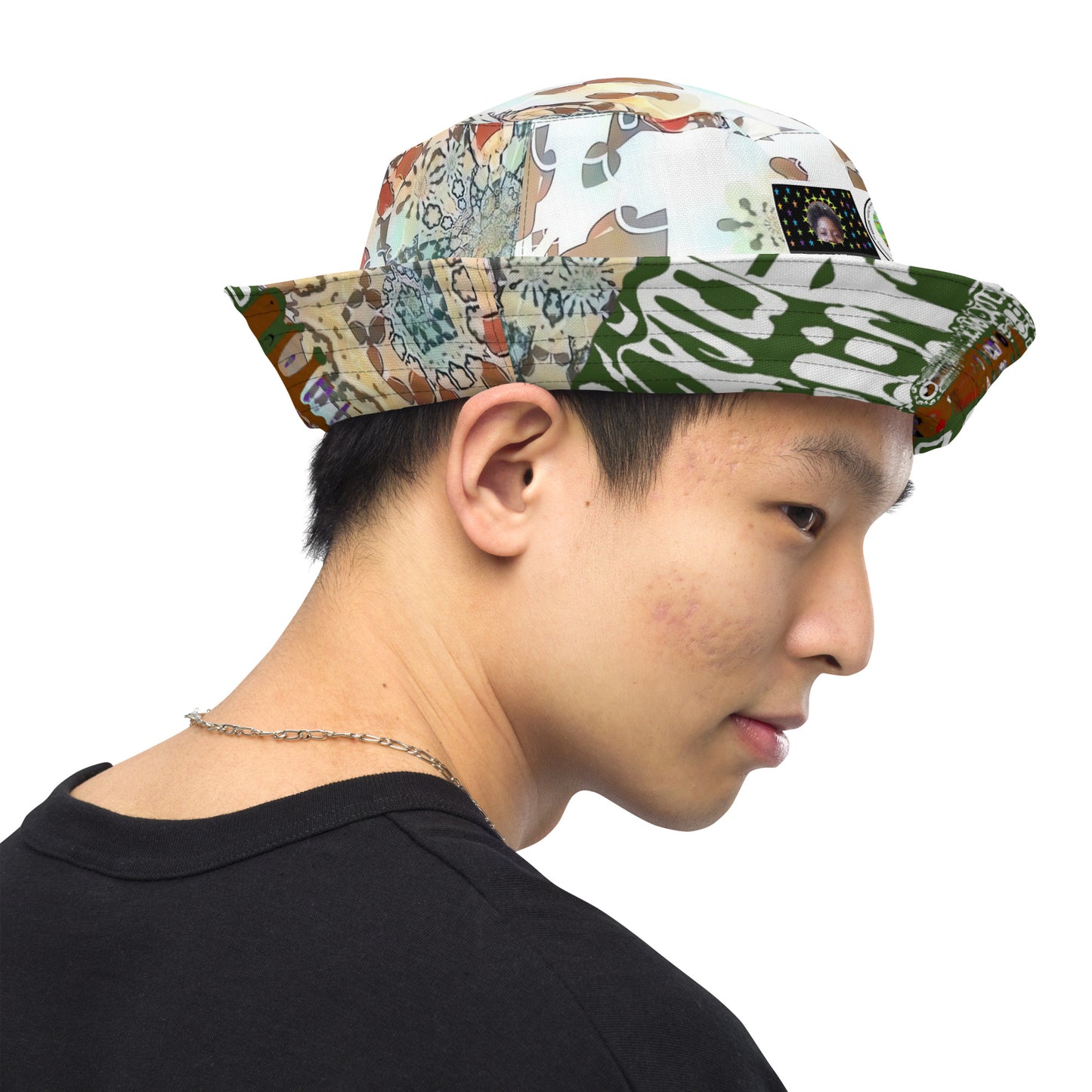 Reversible bucket hat