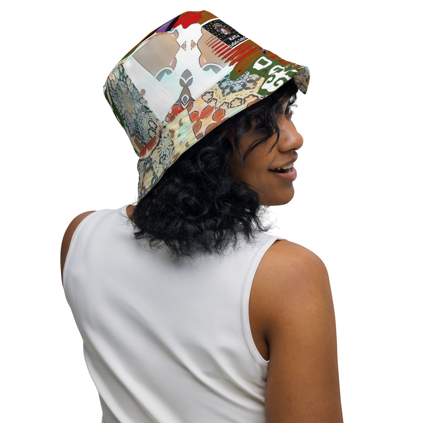 Reversible bucket hat