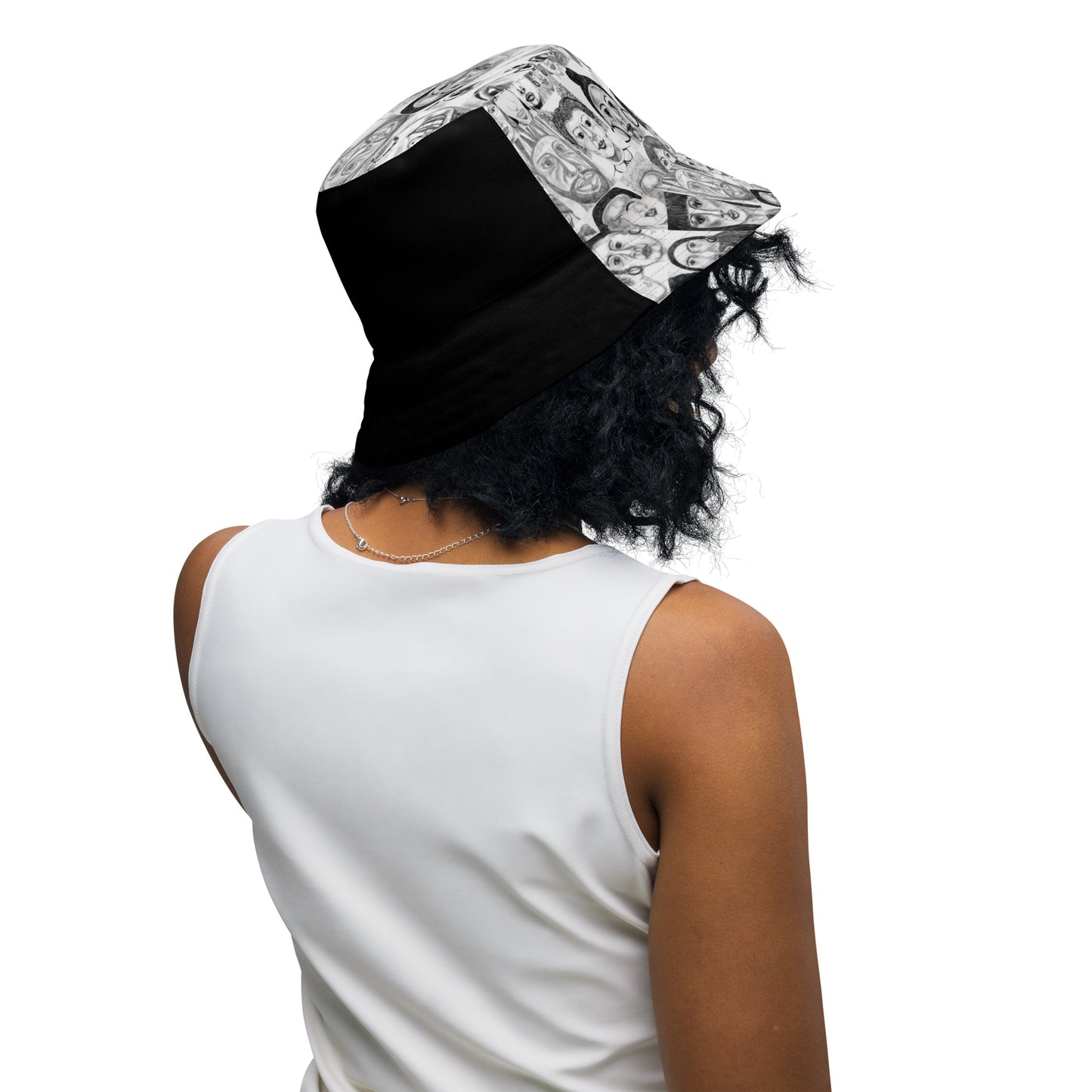 Reversible bucket hat