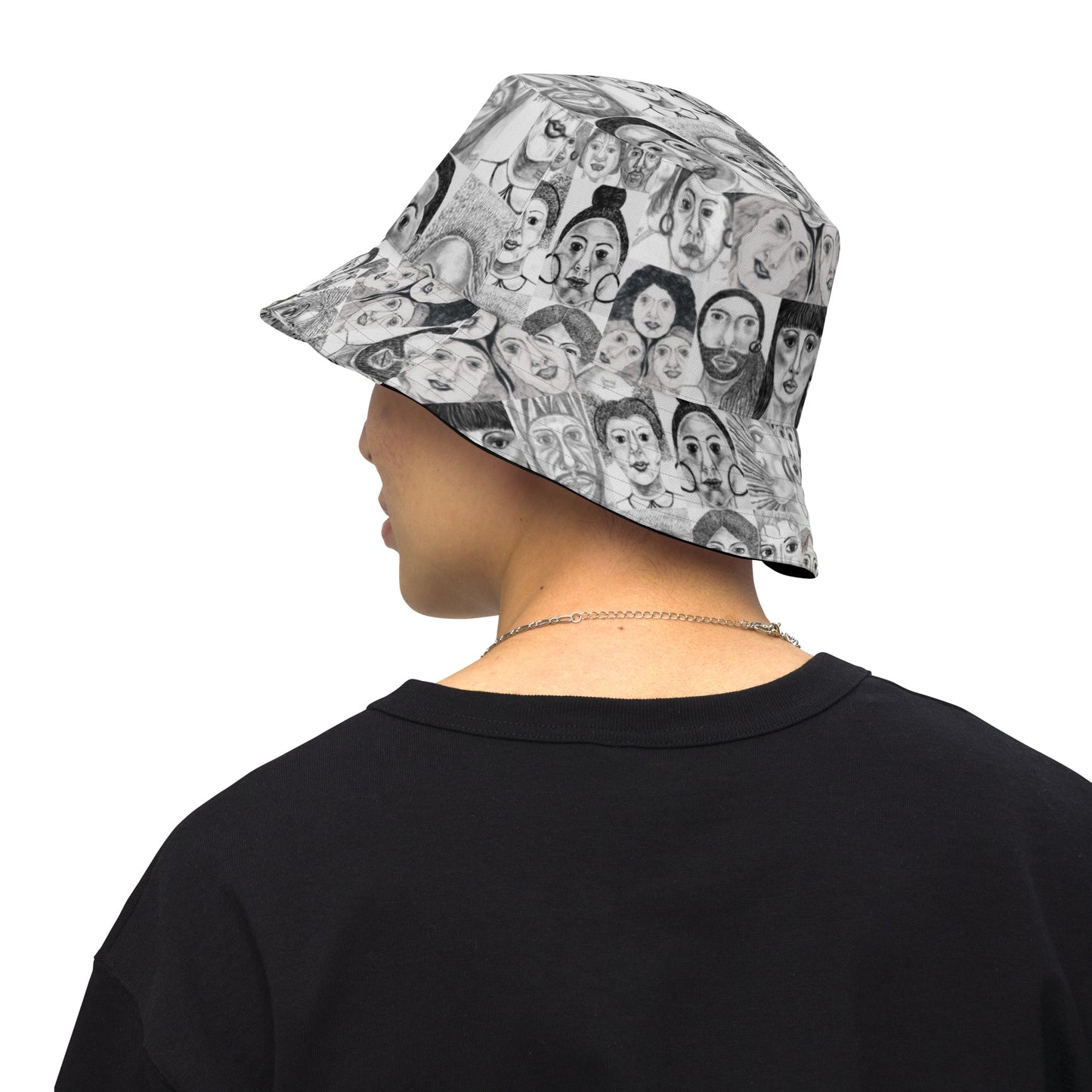 Reversible bucket hat