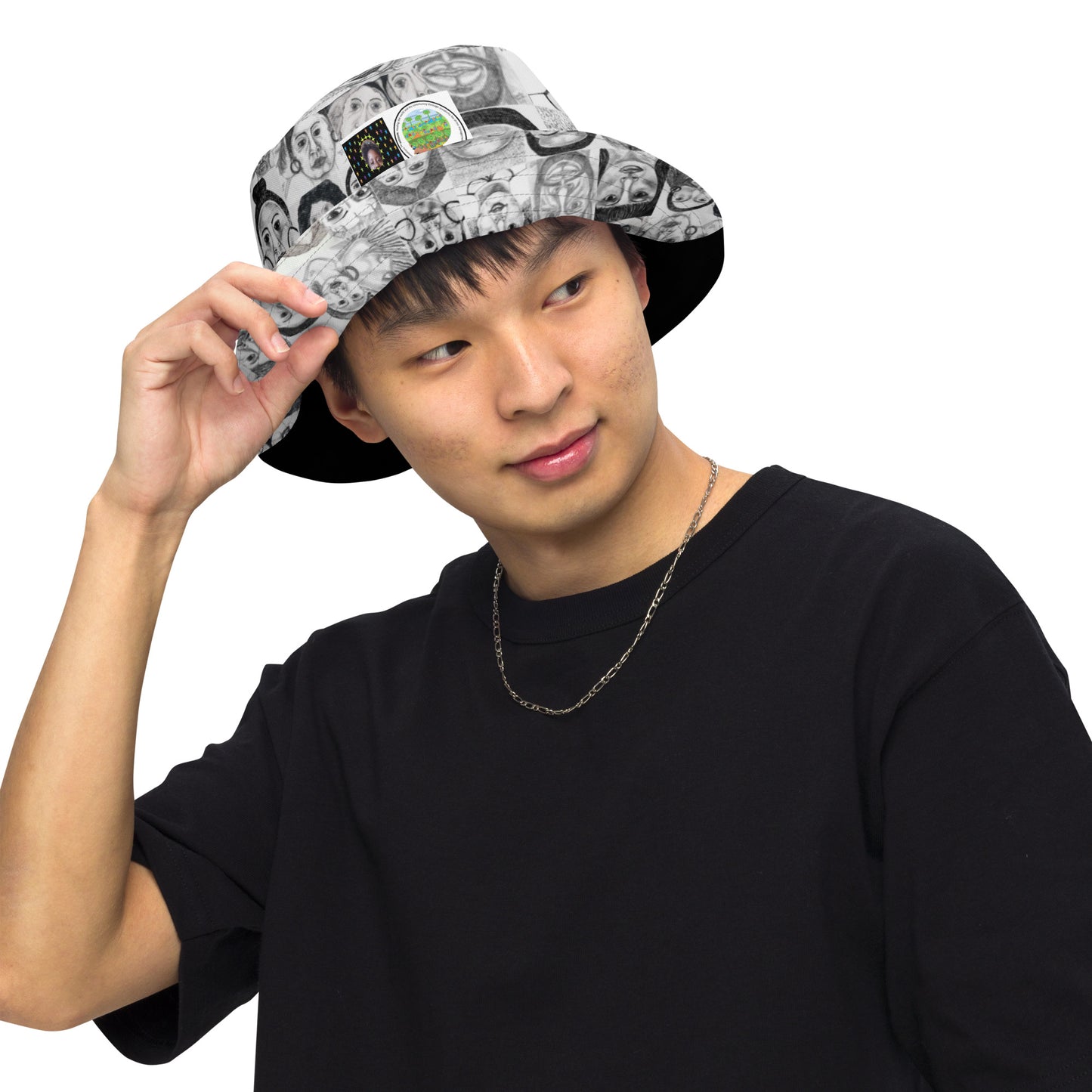 Reversible bucket hat