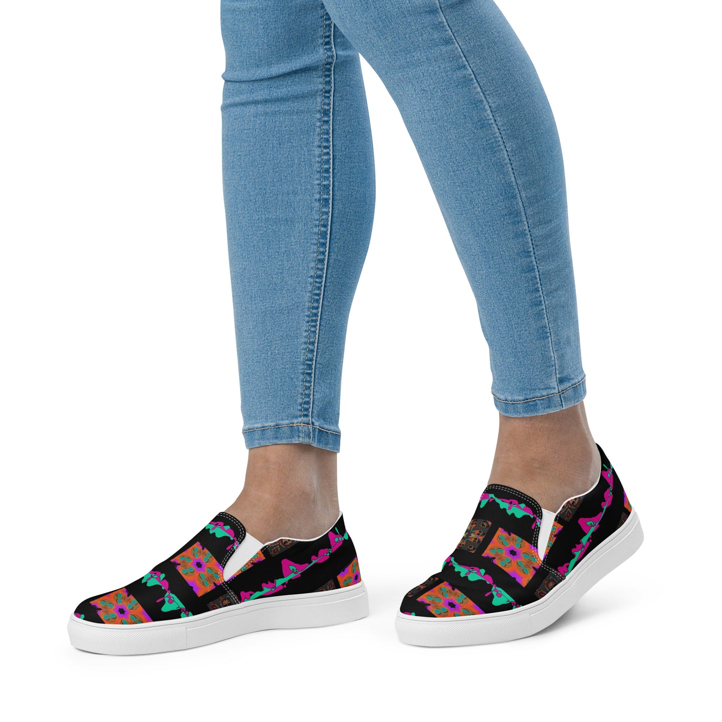 Women’s slip-on canvas shoesCP