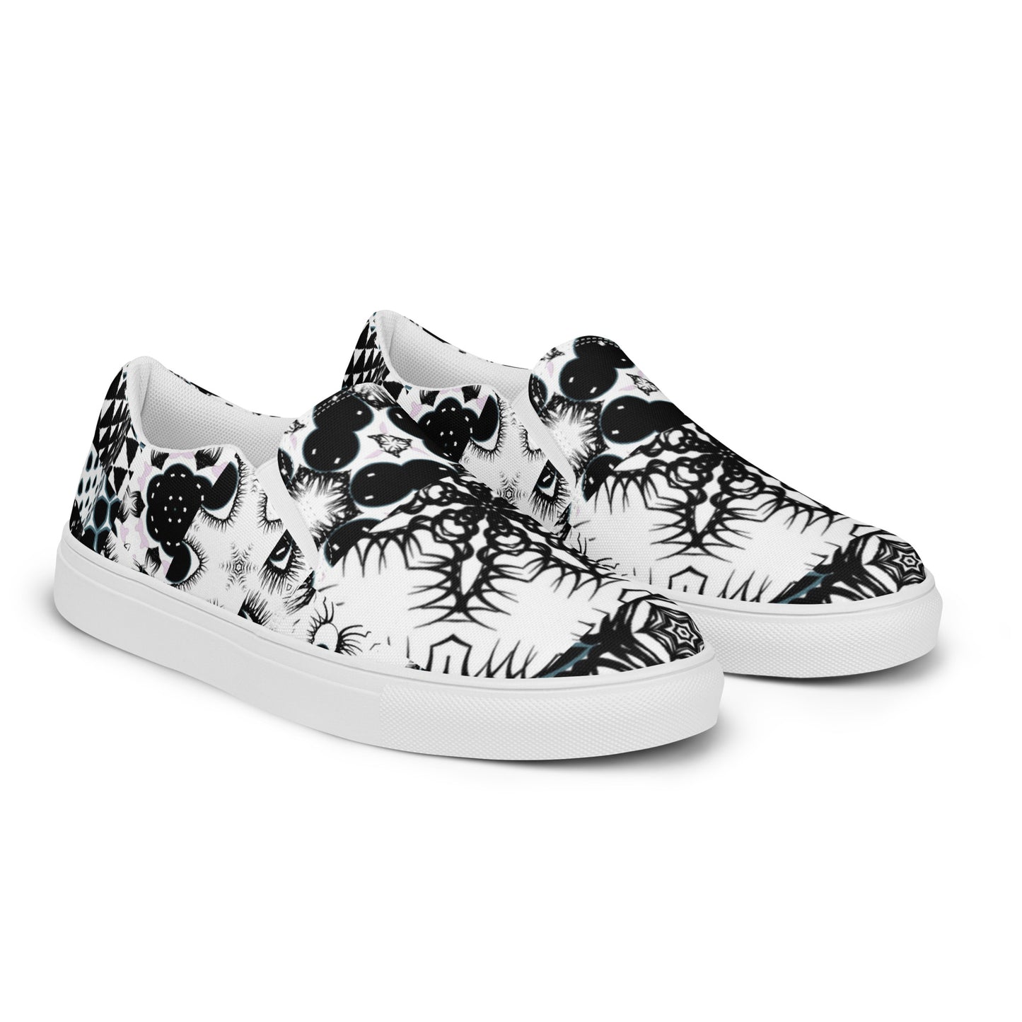 Women’s slip-on canvas shoes